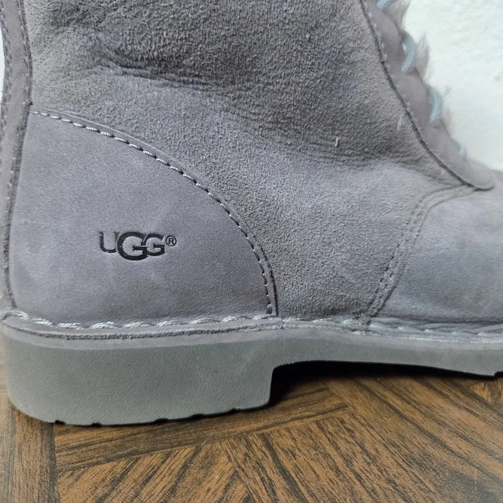 UGG Daney gray lace up‎ winter boot fur lined interior womens size 8